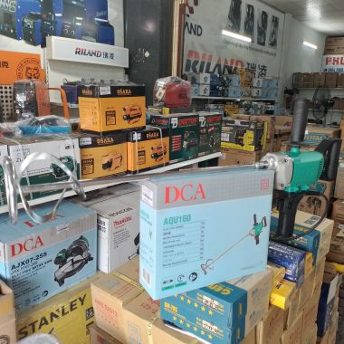 Máy trộn sơn 160mm 800W điện 220V DCA - AQU160 chính hãng phân phối bởi Cty TPC _ bảo thành 6 tháng